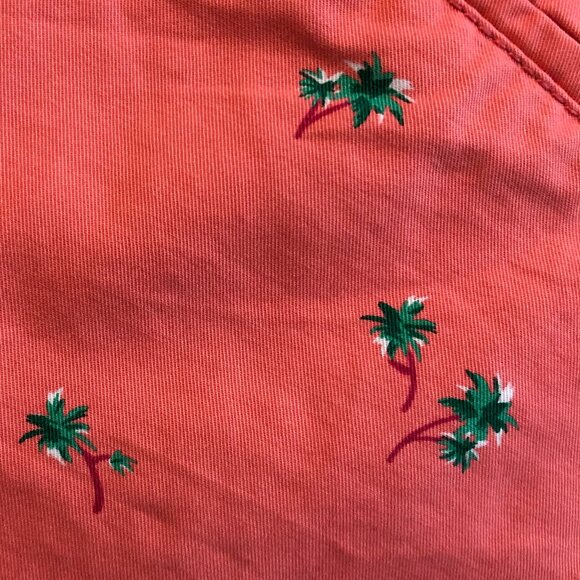 Women's Old Navy Peach shorts with palm trees - Size 0 - Picture 3 of 7